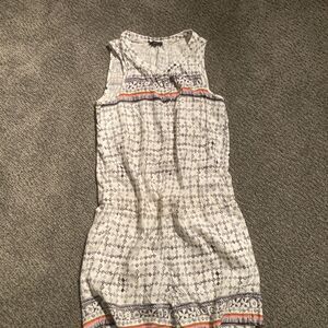 Loft Sleeveless Linen Romper Shorts XS Black and White Geometric Print So Cute!